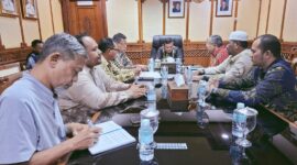 Wakil Gubernur Aceh, H. Fadhlullah, SE Menerima Audiensi Tim Formatur MES Aceh, di Ruang Rapat Wagub Aceh, Kamis (24/4/2025)