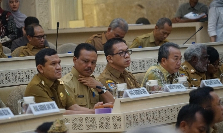 Wakil Gubernur Aceh, H. Fadhlullah, SE menghadiri undangan Rapat Dengar Pendapat (RDP) bersama Komisi II DPR RI di Jakarta, Senin (28/4/2025). Foto: Humas Aceh