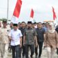 Wakil Gubernur Aceh, Fadhlullah, SE bersama Bupati Aceh Timur, Iskandar Usman Alfarlaky dan Kadistambun Aceh, Cut Huzaimah Melakukan Peresmian Pengembangan Kakao (Cocoa Development Center) di Birem Bayeun Kabupaten Aceh Timur, Jumat (16/05/2025). Foto: Humas Aceh