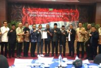 Plt. Sekda Aceh, M. Nasir, S.IP, MPA, menghadiri Diskusi Strategis membahas Draf Rancangan Revisi Undang-Undang Nomor 11 Tahun 2006 tentang Pemerintahan Aceh (UUPA) yang di inisiasi oleh Dewan Perwakilan Rakyat Aceh (DPRA) bersama Forum Bersama (Forbes) DPR/DPD-RI asal Aceh di Aula Badan Penghubung Pemerintah Aceh (BPPA), Jakarta, Kamis (22/5/2025).
