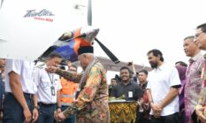 Gubernur Muzakir Manaf Resmikan Pengoperasian Pesawat dan Bandara PT PGE di Aceh Utara
