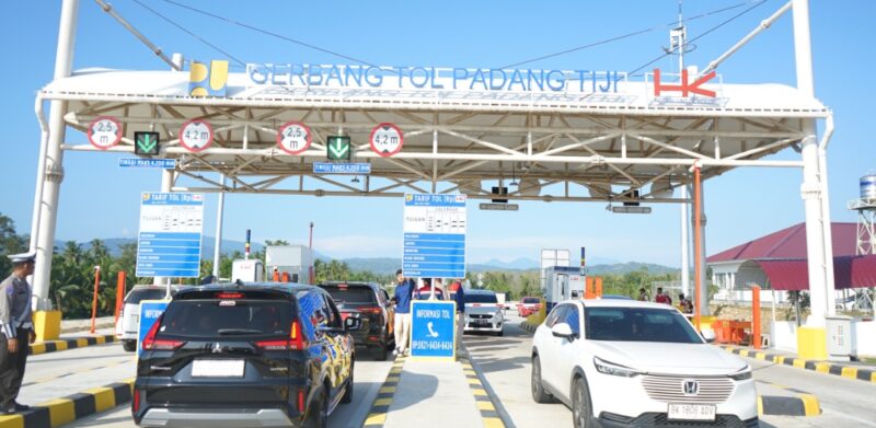 Menyambut libur panjang dan Hari Raya Idul Adha 1446 H/2025, PT Hutama Karya (Persero) (Hutama Karya) mengoperasikan secara fungsional Jalan Tol Sigli – Banda Aceh Seksi 1 (Padang Tiji – Seulimeum) selama hampir sepekan mulai Kamis (5/6) hingga Selasa (10/6/2025).