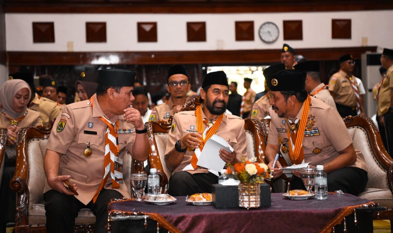 Gubernur Aceh, Muzakir Manaf membuka secara resmi musyawarah daerah (musda) ke-x gerakan pramuka Aceh 2025 di Anjong Mon Mata Komplek Pendopo Gubernur Aceh, Rabu, (18/6/2025)