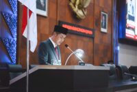 Pemerintah Aceh menyampaikan Raqan Aceh tentang Pertanggungjawaban Pelaksanaan APBA TA 2024 dalam rapat paripurna DPRA, yang dibacakan oleh Plt Sekda Aceh, M. Nasir, mewakili Gubernur Aceh H. Muzakir Manaf, Selasa (24/6/2025).