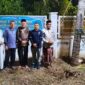 Kepala Kantor Kementerian Agama Kota Banda Aceh H.Salman S.Pd, M.Ag  di dampingi oleh Kasubbag TU Kusnadi dan Jajarannya mengabadikan dengan foto bersama sebelum melakukan penyembelihan hewan qurban