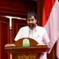 Gubernur Aceh, Muzakir Manaf, memberi sambutan sekaligus membuka Musrembang Rencana Pembangunan Jangka Menengah (RPJM) Aceh tahun 2025-2029, yang dihadiri Menteri Perencanaan Pembangunan Nasional, Profesor Dr. Ir. Rachmat Pambudy M.S., dan Sekjen Kemendagri, Komjen pol. Drs Tomsi Tohir, M.Si, sebagai narasumber acara yang berlangsung di Anjong Mon Mata, Banda Aceh, Rabu (9/7/2025). Foto: Humas Aceh