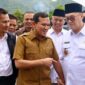 Wakil Gubernur Aceh, H. Fadhlullah, S.E., bersama Unsur Forkompinda Aceh, serta pihak terkait lainnya, mengikuti secara virtual Peluncuran 80.000 Koperasi Desa/Kelurahan Merah Putih oleh Presiden RI, Prabowo Subianto, di Koperasi Desa Merah Putih Bandar Lampahan, Bener Meriah, Senin, (21/7/2025).