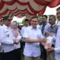 Wakil Gubernur Aceh, Fadhlullah,SE meulanching BUMG penyalur Pupuk Bersubsidi Program Gerak Cepat Pemerintah Aceh di desa Aneuk Gle Kecanatan Indrapuri Aceh Besar, 16/8/2025