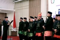 Wali Nanggroe Aceh Paduka Yang Mulia Tgk. Malik Mahmud Al Haythar, secara resmi mengukuhkan kepengurusan Majelis Adat Aceh (MAA) Pengganti Antar Waktu (PAW) periode 2021–2026 (Foto:Dok Ist)