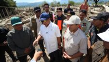 Wakil Gubernur Aceh, H.Fadhlullah, SE mendampingi Mendagri, Tito Karnavian dalam rangka meninjau dan menyerahkan bantuan secara simbolis di Kabupaten Aceh Tamiang, Minggu (11/12026)