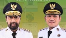 Gubernur Aceh H. Muzakir Manaf (Mualem) dan Wakil Gubernur H.Fadhlullah, SE (Dek Fadh),