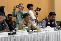 Wagub Aceh H.Fadhlullah,SE hadir pada Rapat Koordinasi Satuan Tugas Pemulihan Pascabencana DPR RI dan Satuan Tugas (Satgas) Percepatan Rehabilitasi dan Rekonstruksi Pascabencana Aceh, Sumatera Utara, dan Sumatera Barat, yang digelar di Banda Aceh.