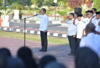 Sekda Aceh, M. Nasir Pimpin Apel Perdana Idul Fitri 1447 H/2026 M dan Halal Bihalal bersama dengan Seluruh Kepala SKPA dan Eselon III dan IV serta seluruh Staf di lingkungan Pemerintah Aceh di Halaman Kantor Gubernur Aceh, Rabu, (25/3/2026).
