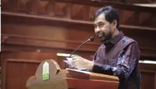 Gubernur Aceh, Muzakir Manaf yang akrab disapa Mualem, membuka Musrenbang RKPA 2027 yang berlangsung di Anjong Mon Mata, Komplek Meuligoe Gubernur Aceh, Kamis (23/04/2026). Foto: Humas Aceh