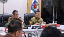 Wakil Gubernur Aceh, Fadhlullah, melakukan koordinasi strategis dengan Menteri Dalam Negeri RI, Dirjen Bina Keuangan Daerah, serta Satgas PRR di Jakarta, Kamis, (21/5/2026) guna memperkuat fiskal daerah dan mempercepat pemulihan wilayah terdampak bencana di Aceh. (Foto:  Humas Pemerintah Aceh)