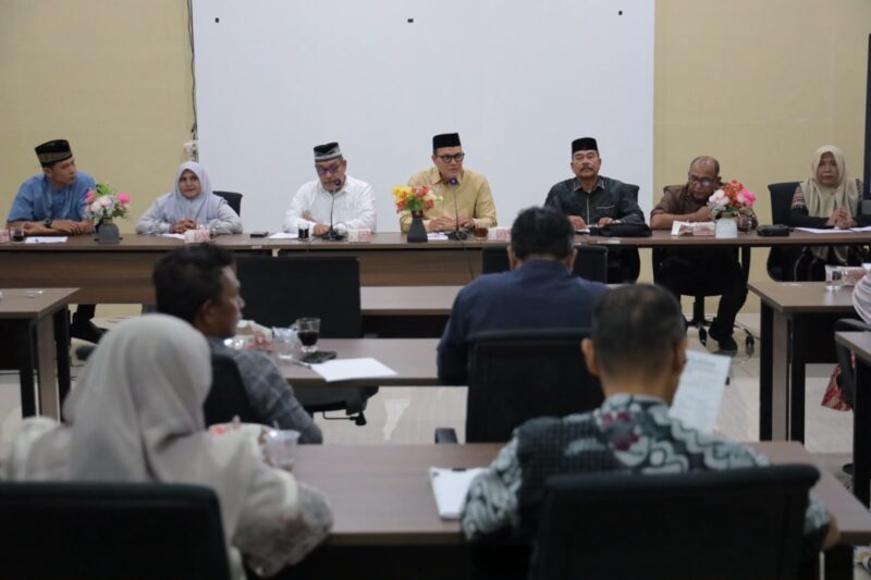 Rapat koordinasi dan Focus Group Discussion (FGD) penyusunan Rancangan Awal Peraturan Wali Nanggroe tentang Pengelolaan Hutan dan Hutan Adat serta Pertambangan Aceh di Ruang Rapat Keurukon Katibul Wali, Kamis, (2/7/2026) Foto : Humas Wali Nanggroe)
