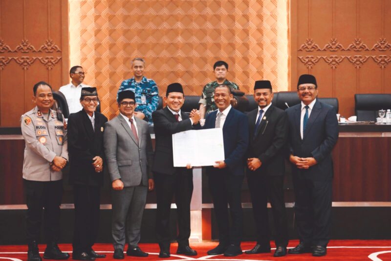 Seluruh fraksi DPRA setuju terhadap Raqan Aceh tentang Pertanggungjawaban Pelaksanaan APBA TA 2025 disampaikan dalam sidang paripurna DPRA di Gedung DPRA, Banda Aceh, Kamis (27/8/2026).