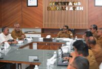 Plt Sekda Aceh, Taufik, percepat realisasi pembukaan rute pelayaran internasional dari Pelabuhan Krueng Geukueh, Aceh Utara, menuju Penang dan minta seluruh instansi terkait untuk segera menyelesaikan setiap tahapan penyusunan regulasi, Senin (7/9/2026).
