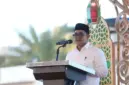 Plt Sekretaris Daerah Aceh Taufik, ST, M.Si membuka kegiatan opening ceremony Syariah Financial Fair (SYAFIF) Goes to Aceh di pelataran Masjid Raya Baiturrahman, Banda Aceh, Jumat (9/10/2026).