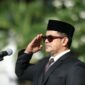 Pelaksana Tugas (Plt) Sekretaris Daerah Aceh, Taufik, ST, M.Si bertindak sebagai Inspektur Upacara (Irup) Peringatan Hari Kesaktian Pancasila Tahun 2026 di Halaman Kantor Gubernur Aceh, Kamis (1/10/2026). Foto: Humas Aceh