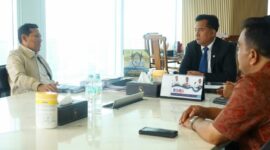 Wakil Gubernur Aceh Fadhlullah (Dek Fadh) menggelar pertemuan strategis dengan menteri koordinator bidang hukum, ham, imigrasi dan pemasyarakatan Yusril Ihza Mahendra dalam rangka memperkuat hubungan pusat dan daerah di kantor Kemenko KUMHAM Jakarta, Rabu (7/10/2026).